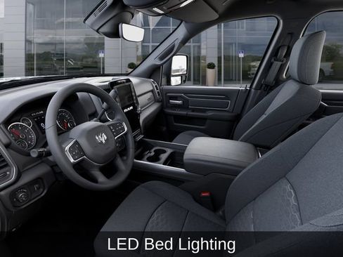 New 2026 RAM 2500 Big Horn AWD/4WD image 27