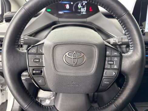 Certified 2024 Toyota Prius XLE image 17