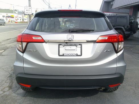 Used 2019 Honda HR-V LX image 4