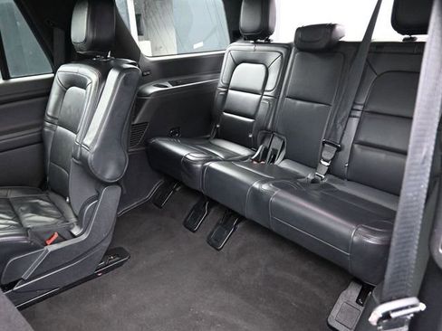 Used 2023 Lincoln Navigator Reserve AWD/4WD image 33