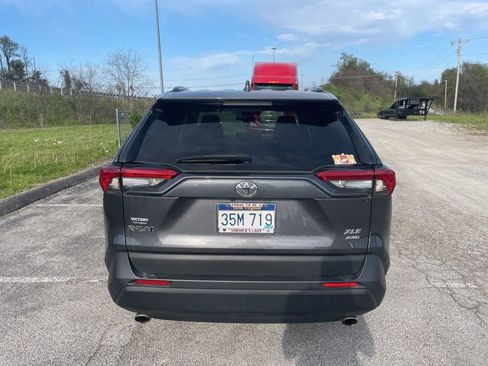 Used 2025 Toyota RAV4 XLE Premium w/ Weather Package AWD/4WD image 7