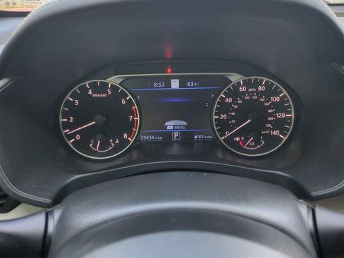 Used 2023 Nissan Altima 2.5 SL AWD/4WD image 11