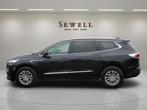Used 2024 Buick Enclave Essence w/ Technology Package FWD image 2
