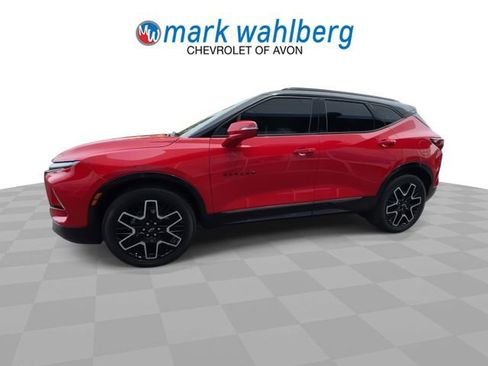 Certified 2023 Chevrolet Blazer RS w/ Driver Confidence II Package AWD/4WD image 4