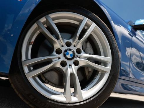 Used 2016 BMW 340i Sedan RWD image 35