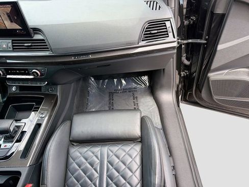 Used 2023 Audi SQ5 Premium Plus w/ Premium Plus Package AWD/4WD image 17