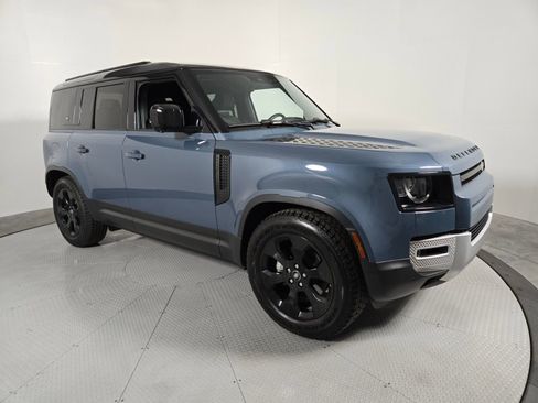 Used 2024 Land Rover Defender 110 S image 16