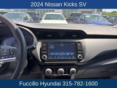 Used 2024 Nissan Kicks SV image 21