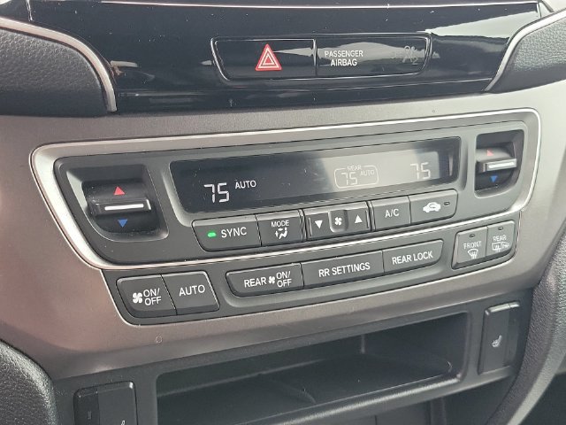 Used 2022 Honda Pilot Special Edition image 24