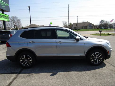 Used 2020 Volkswagen Tiguan S image 8