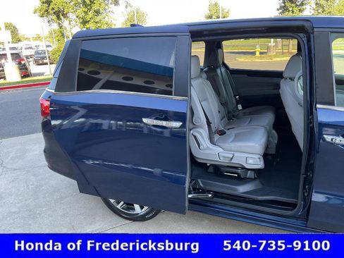 Used 2023 Honda Odyssey Touring image 19