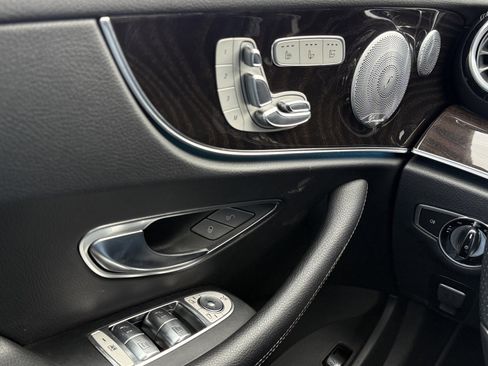 Used 2018 Mercedes-Benz E 400 Cabriolet image 32