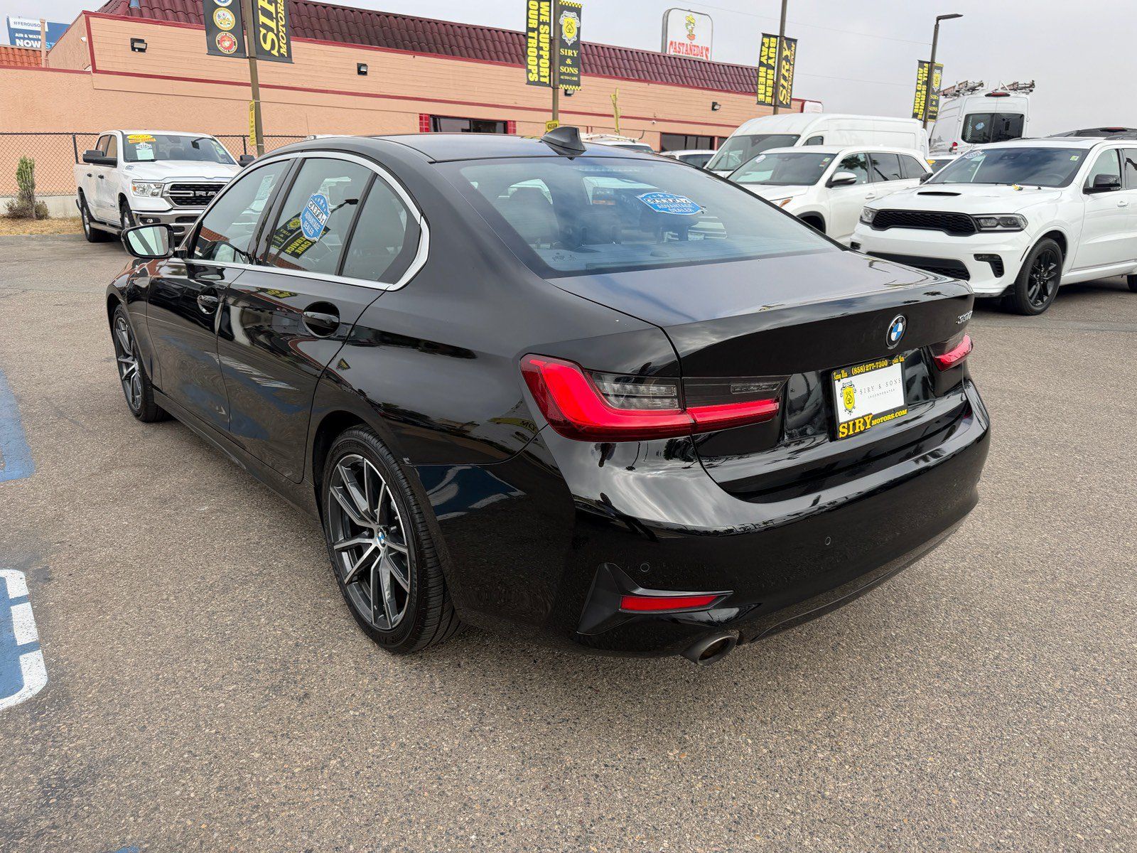 Used 2019 BMW 330i Sedan w/ Convenience Package RWD image 5