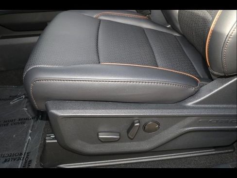 New 2025 Ford F250 Lariat w/ Lariat Ultimate Package image 21