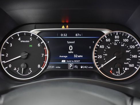 New 2025 Nissan Sentra SR image 29