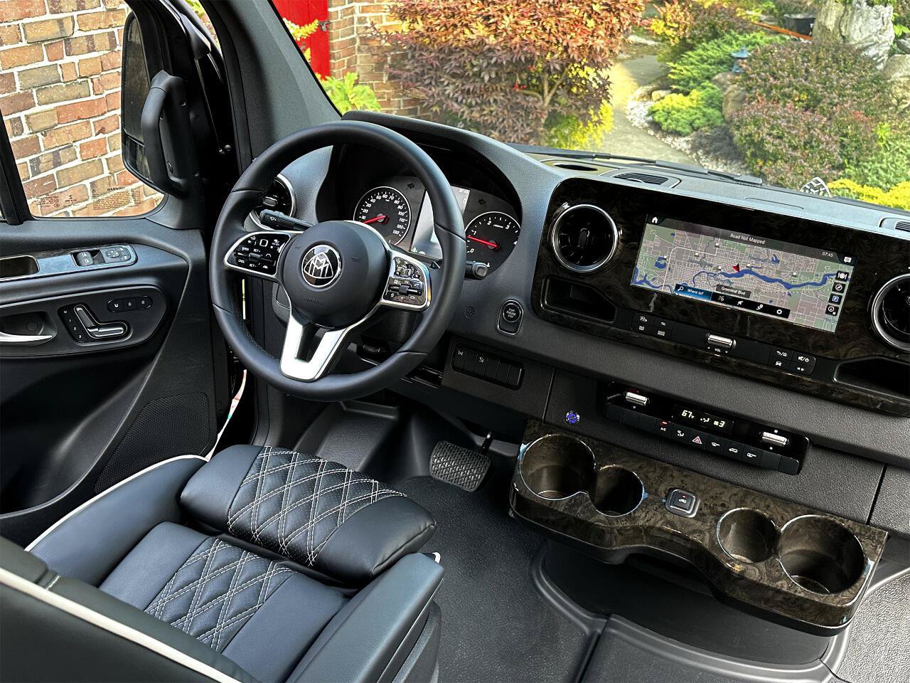 Used 2022 Mercedes-Benz Sprinter 3500 image 29