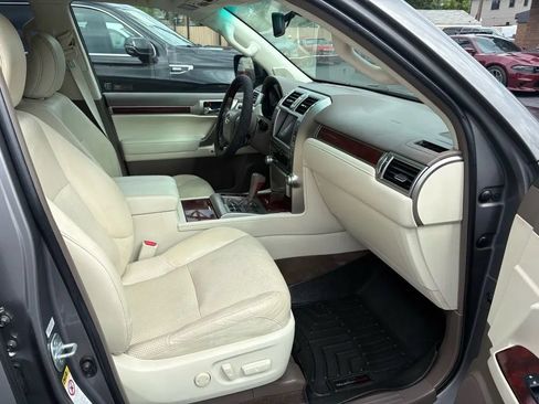 Used 2010 Lexus GX 460 w/ Comfort Plus Pkg AWD/4WD image 19