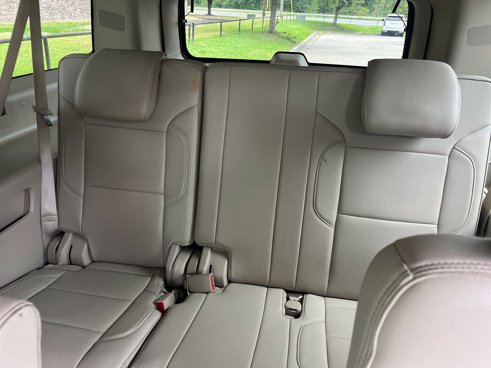 Used 2020 GMC Yukon XL Denali w/ Denali Premium Package AWD/4WD image 16