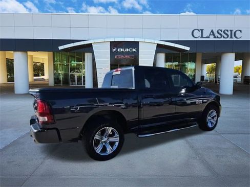 Used 2015 RAM 1500 Sport w/ Convenience Group image 8