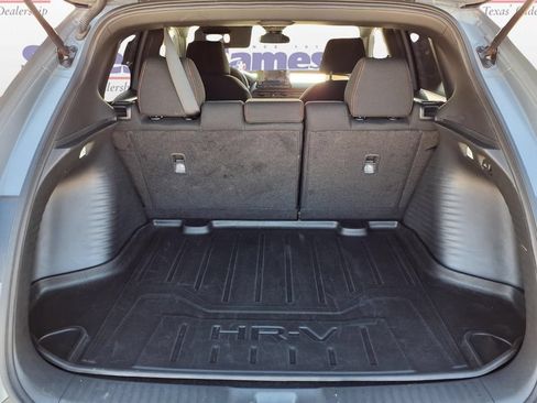 Certified 2025 Honda HR-V Sport image 10