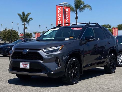 Certified 2024 Toyota RAV4 XSE w/ Advanced Technology Package AWD/4WD image 39