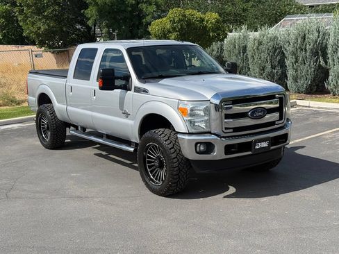 Used 2015 Ford F350 Lariat AWD/4WD image 2