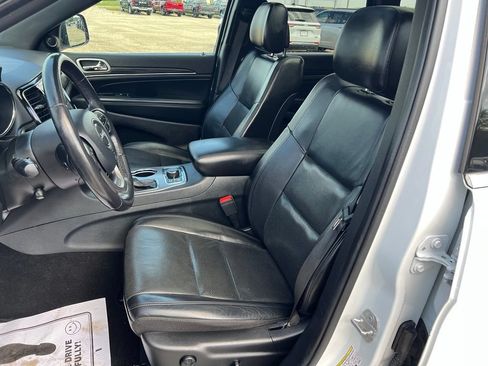 Used 2020 Jeep Grand Cherokee Limited w/ Luxury Group II AWD/4WD image 31