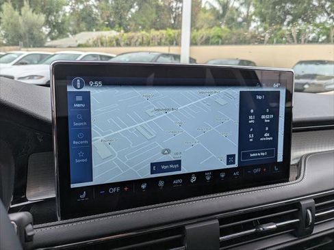 New 2025 Lincoln Corsair FWD w/ Equipment Group 101A image 9