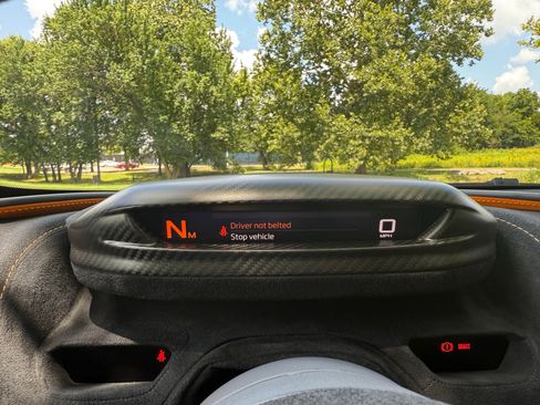 Used 2019 McLaren 720S Performance image 39