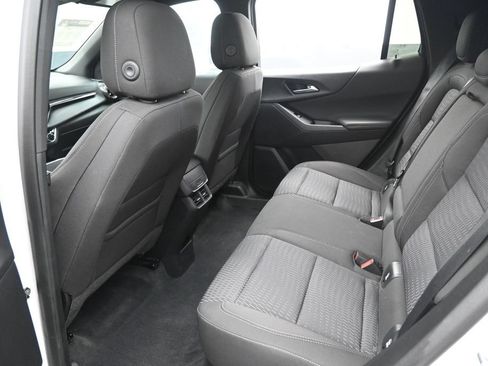 Used 2025 Chevrolet Equinox LT AWD/4WD image 26