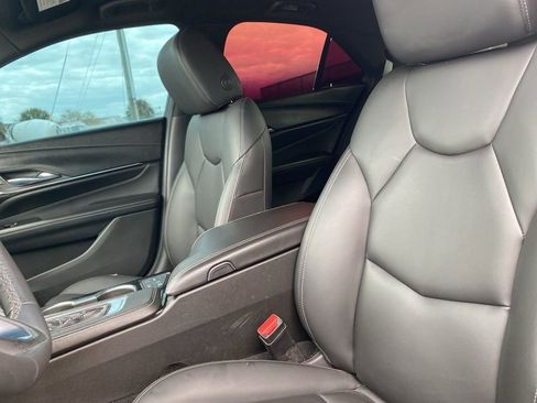 Used 2022 Cadillac CT4 Luxury w/ Sun And Sound Package image 9