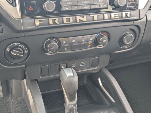 New 2026 Nissan Frontier SV image 21