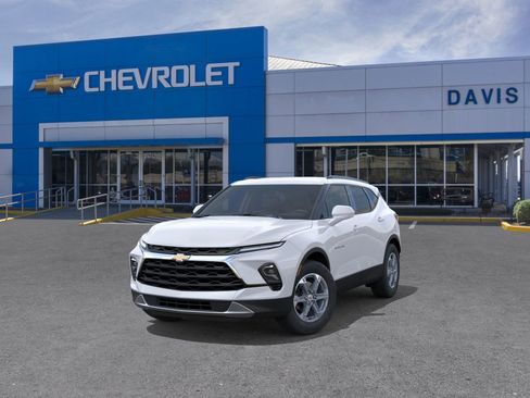 New 2026 Chevrolet Blazer LT image 8