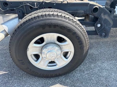 Used 2024 RAM 2500 Tradesman RWD image 9