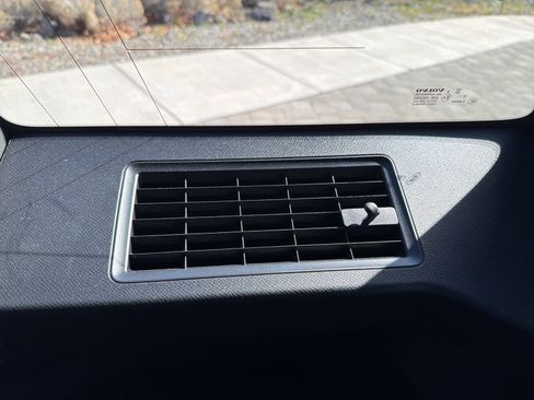 Used 2024 Volvo XC90 T8 Ultimate w/ Protection Package Premier image 68