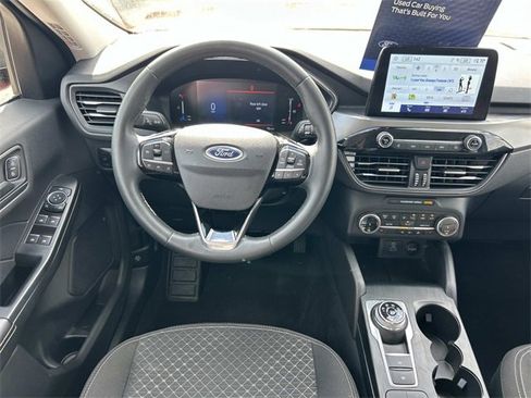 Used 2023 Ford Escape Active image 13