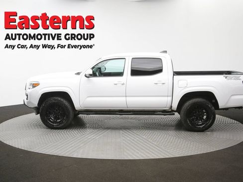 Used 2021 Toyota Tacoma SR AWD/4WD image 60