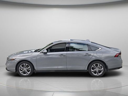 Used 2024 Honda Accord EX-L image 4