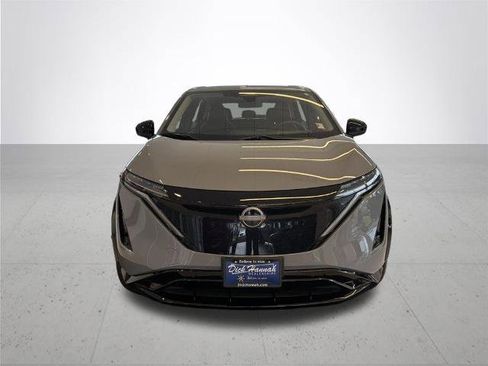Certified 2024 Nissan Ariya FWD image 3