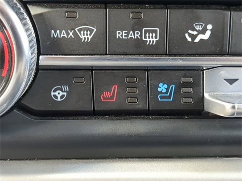 Used 2024 Ford Expedition Max XLT image 29