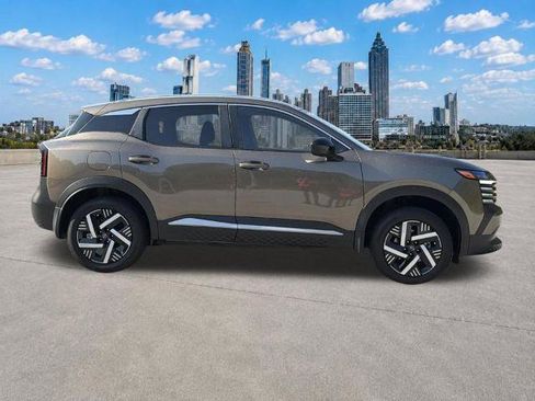 Certified 2026 Nissan Kicks SV w/ SV Premium Package FWD image 29
