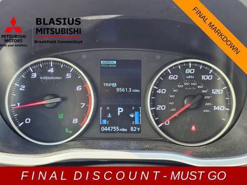 Used 2024 Mitsubishi Eclipse Cross SE image 12