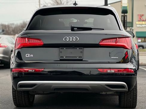 Used 2019 Audi Q5 Prestige w/ Prestige Package image 6