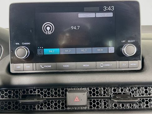 Certified 2023 Honda HR-V LX image 16