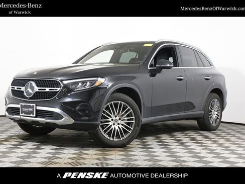 Certified 2026 Mercedes-Benz GLC 300 4MATIC image 1