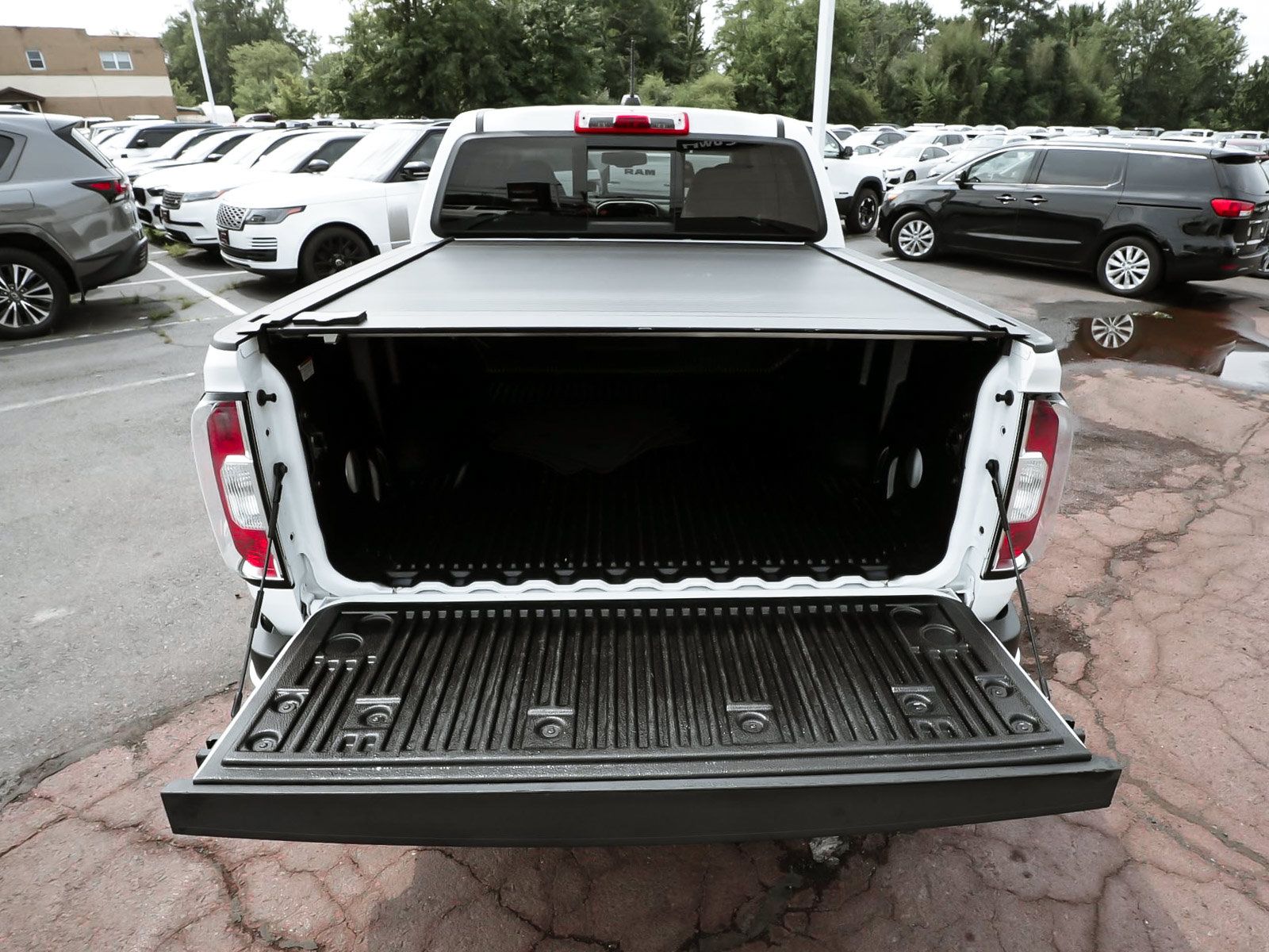 Used 2022 GMC Canyon Elevation w/ Elevation Premium Package AWD/4WD image 45
