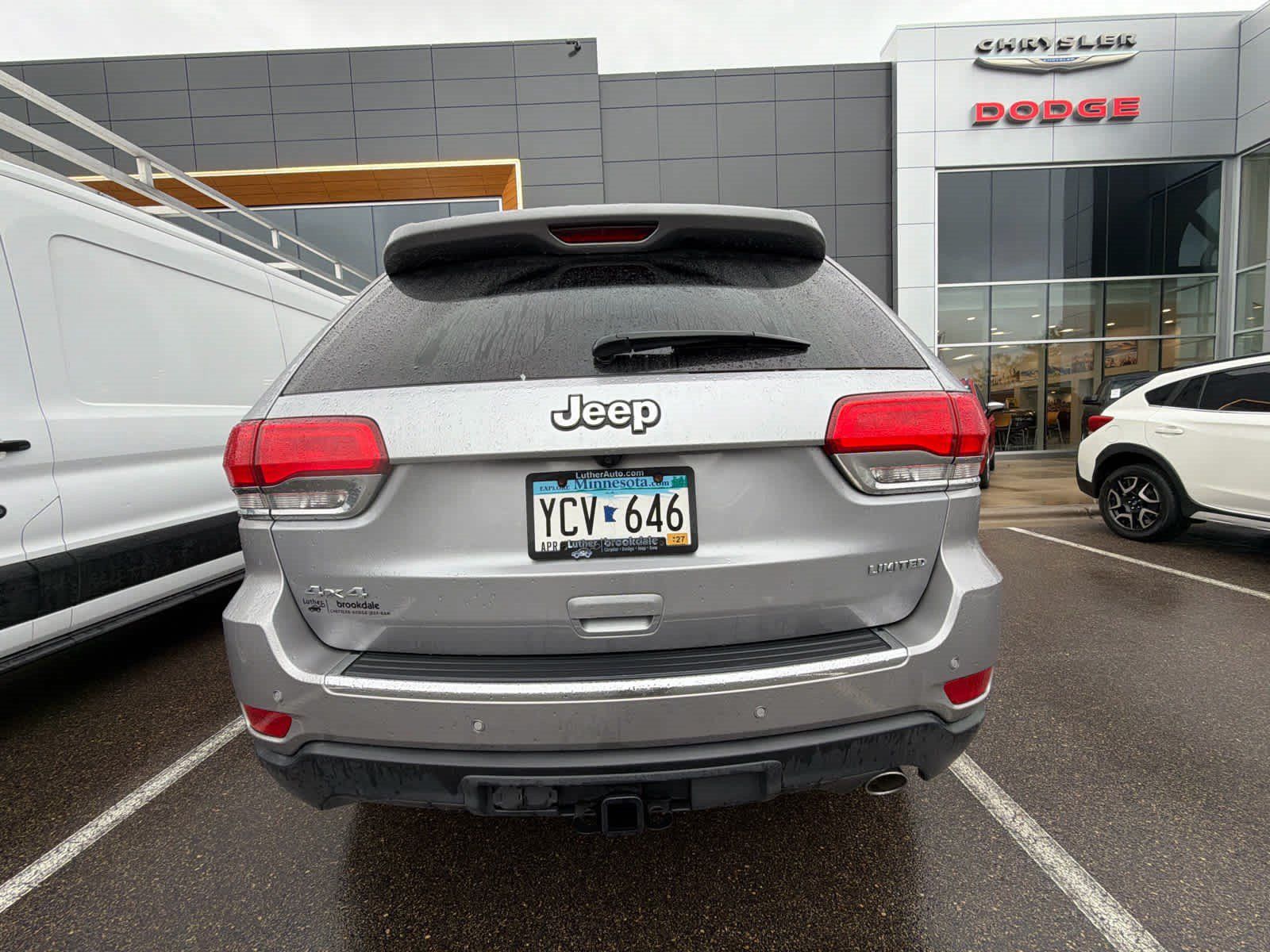 Used 2019 Jeep Grand Cherokee Limited w/ Trailer Tow Group IV AWD/4WD image 8