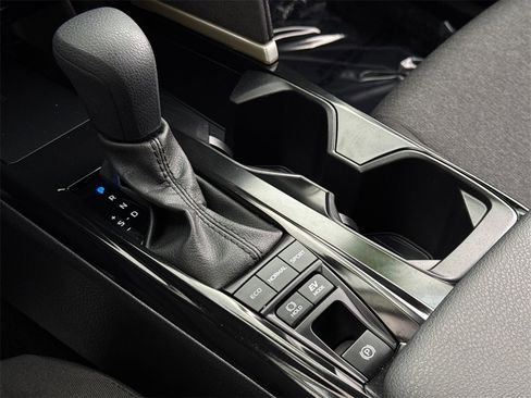 Certified 2025 Toyota Camry LE image 23