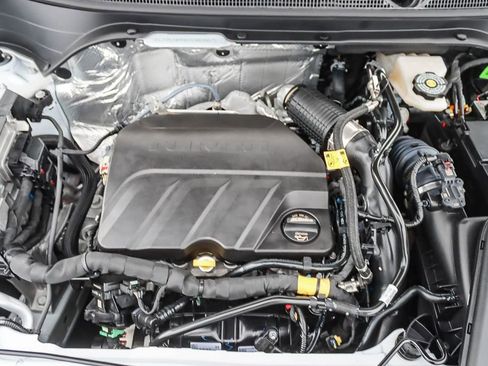 New 2026 Chevrolet Trax LT w/ Sunroof Package image 27