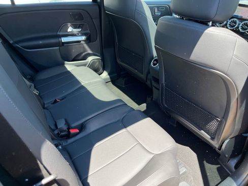 Certified 2025 Mercedes-Benz GLB 250 4MATIC image 17